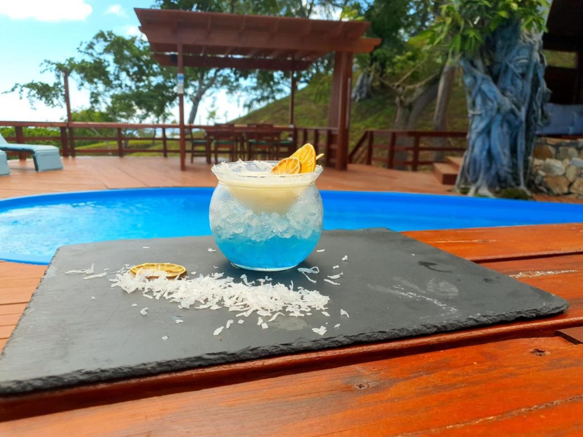 Roatan Yacht Club&Dive Center Hotel French Harbour Buitenkant foto