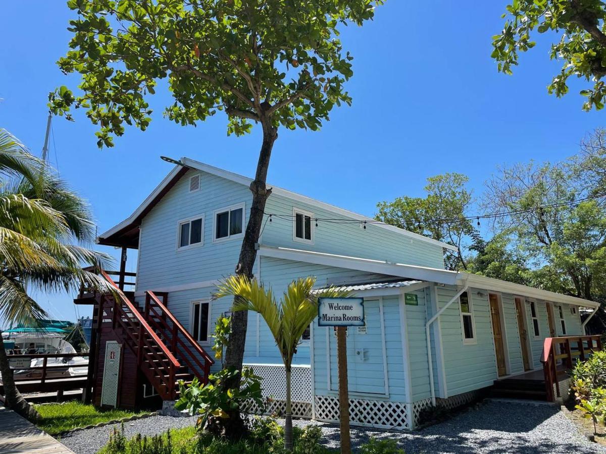 Roatan Yacht Club&Dive Center Hotel French Harbour Buitenkant foto